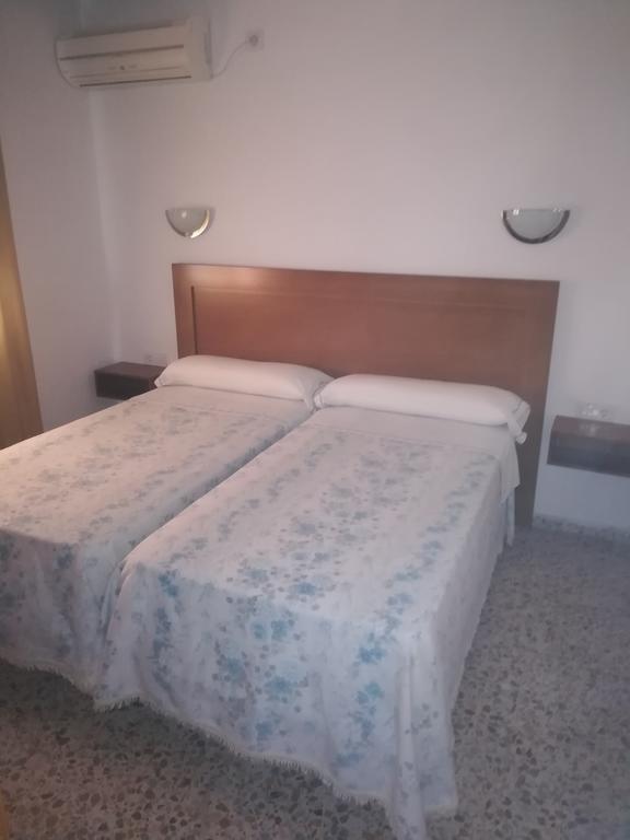 Hostal Paco Pepe 콘일데라프론테라 외부 사진